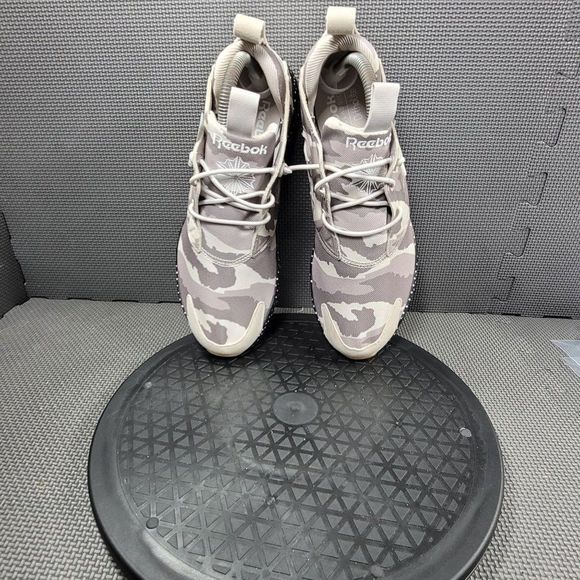 Womens Sz 9 Camo Sand Cliff Stone Reebok Furylite GM Athletic Shoes - Picture 6 of 8